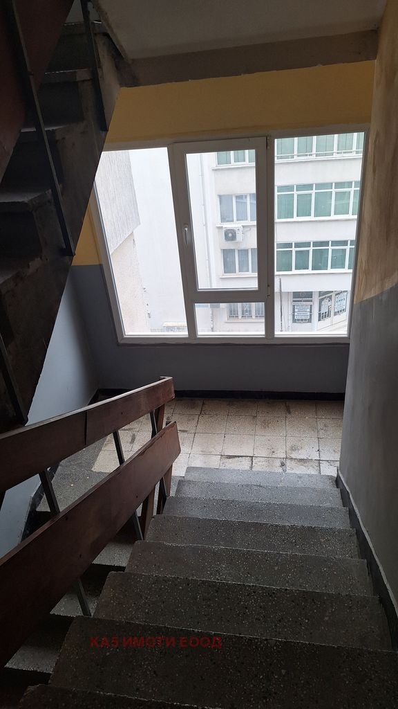 Дава под наем 1-СТАЕН, гр. София, Надежда 1, снимка 11 - Апартаменти - 53200517