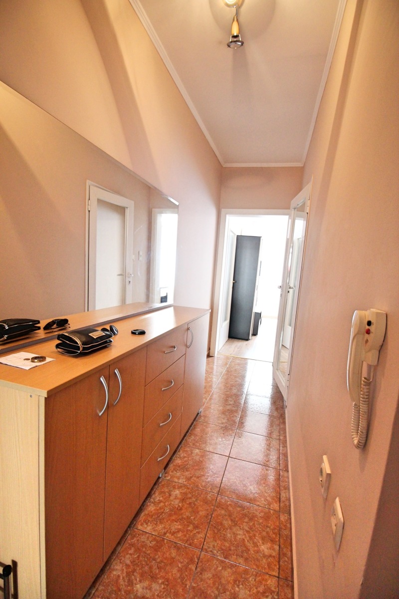 Vuokrattavana  1 makuuhuone Burgas , Lazur , 56 neliömetriä | 43293009 - kuva [4]