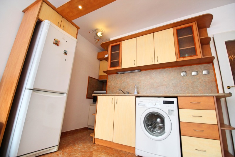 Vuokrattavana  1 makuuhuone Burgas , Lazur , 56 neliömetriä | 43293009 - kuva [9]