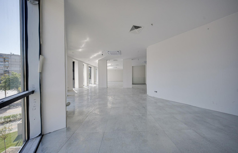 A louer  Bureau Sofia , Mladost 4 , 285 m² | 78105922 - image [8]