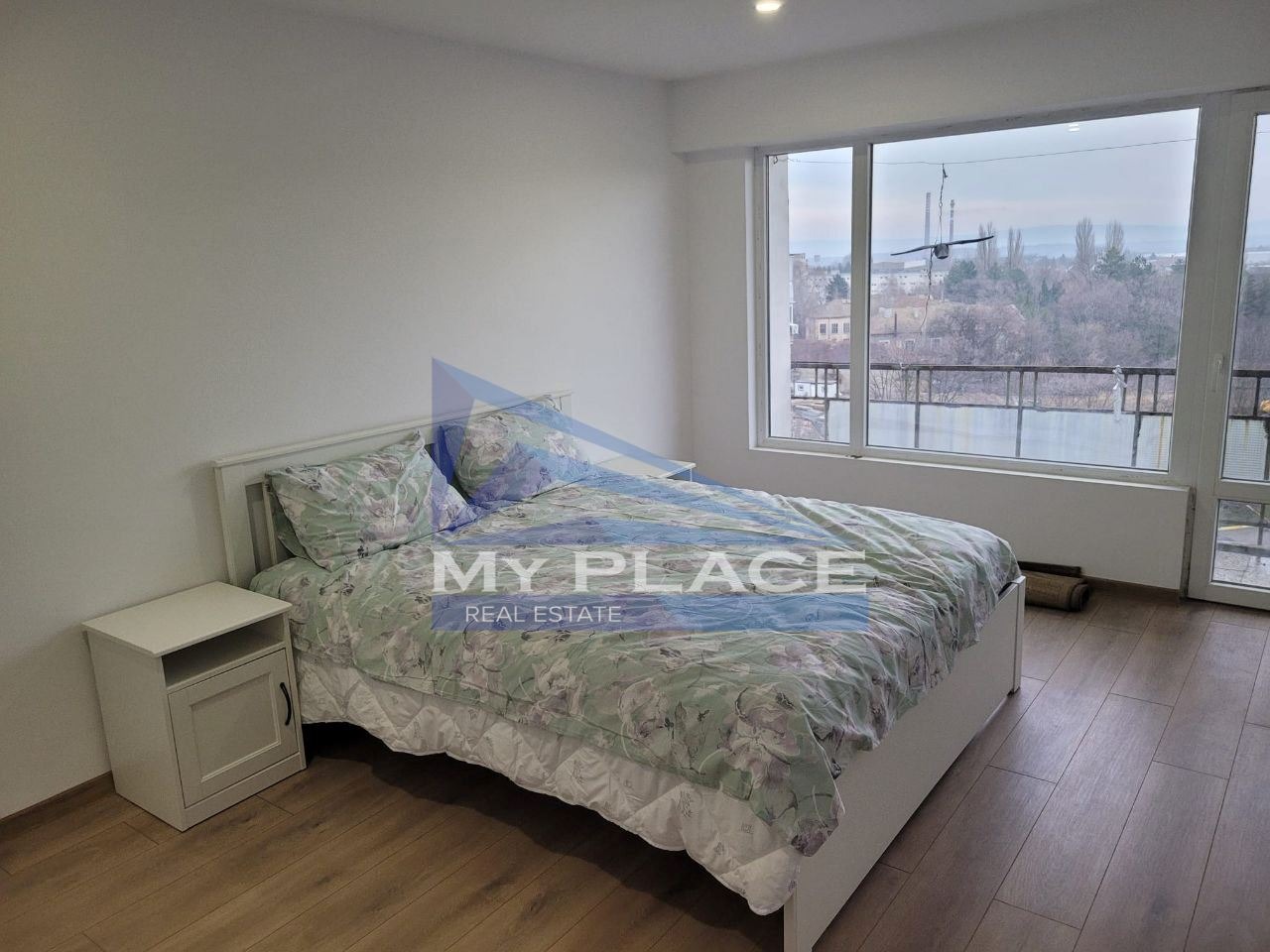 Дава под наем 3-СТАЕН, гр. Шумен, Добруджански, снимка 2 - Апартаменти - 53608328