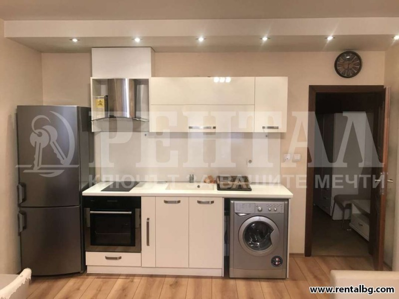 Da affittare  Studio Plovdiv , Karshiiaka , 46 mq | 31567815 - Immagine [2]