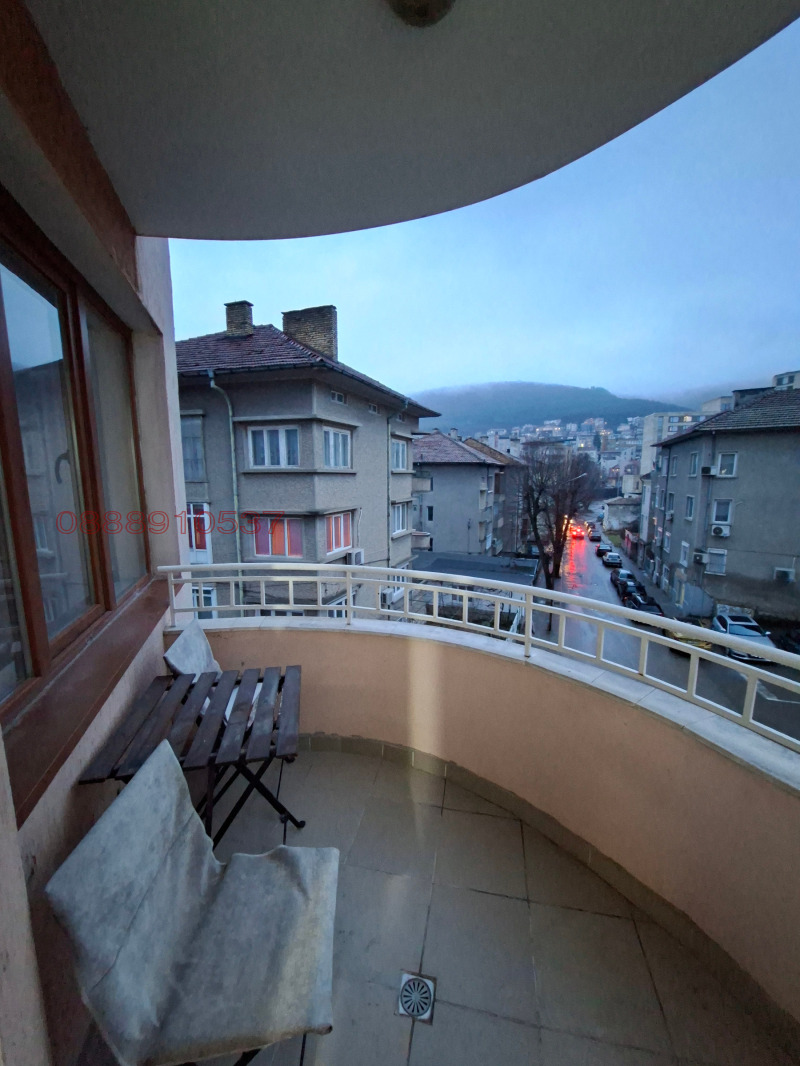 Дава под наем 3-СТАЕН, гр. Шумен, Дивизионна болница, снимка 9 - Апартаменти - 53490812