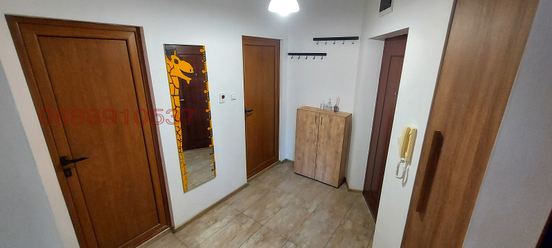 Дава под наем 3-СТАЕН, гр. Шумен, Дивизионна болница, снимка 4 - Апартаменти - 53490812