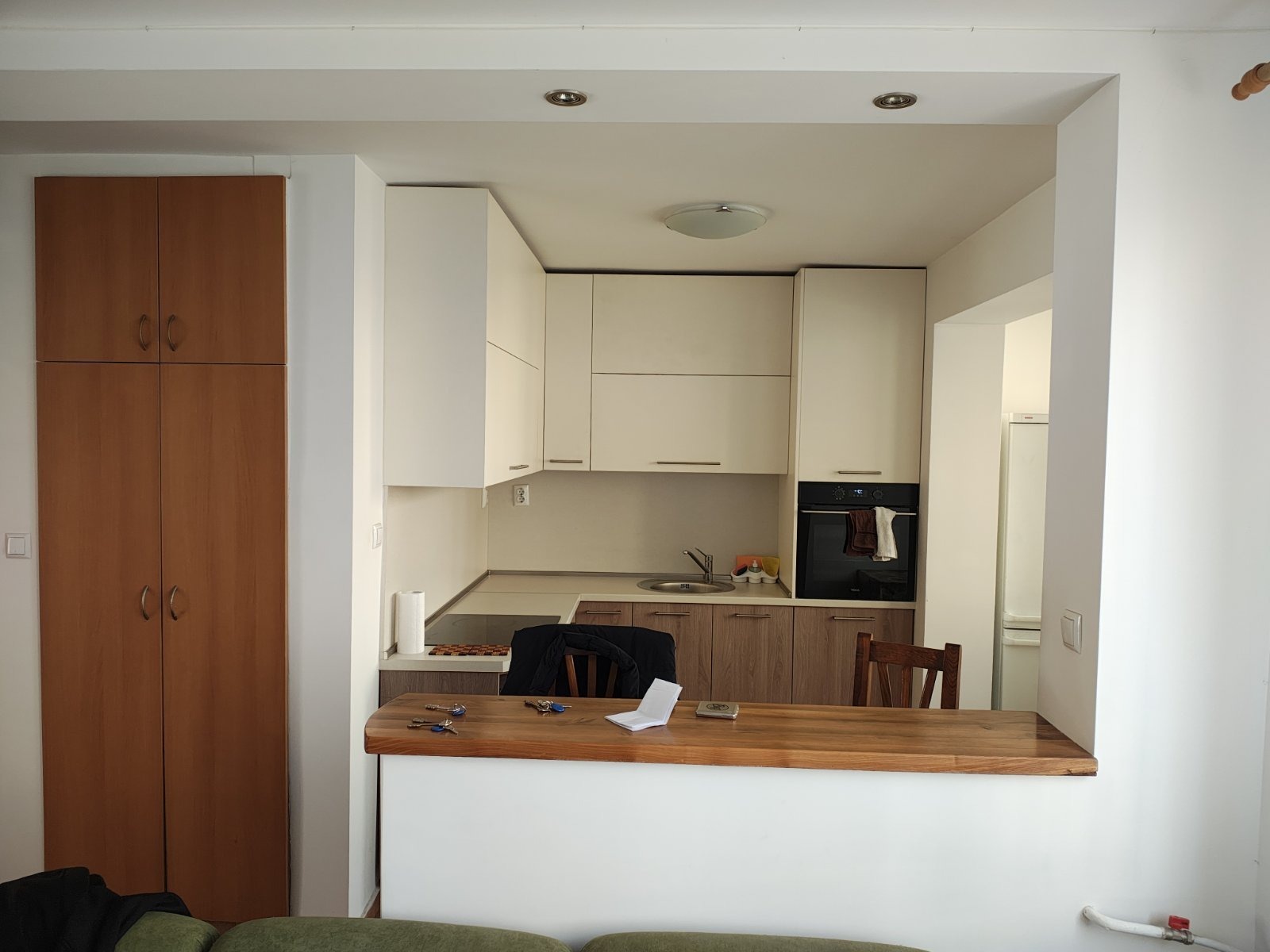 Дава под наем 4-СТАЕН, гр. София, Белите брези, снимка 4 - Апартаменти - 53681242