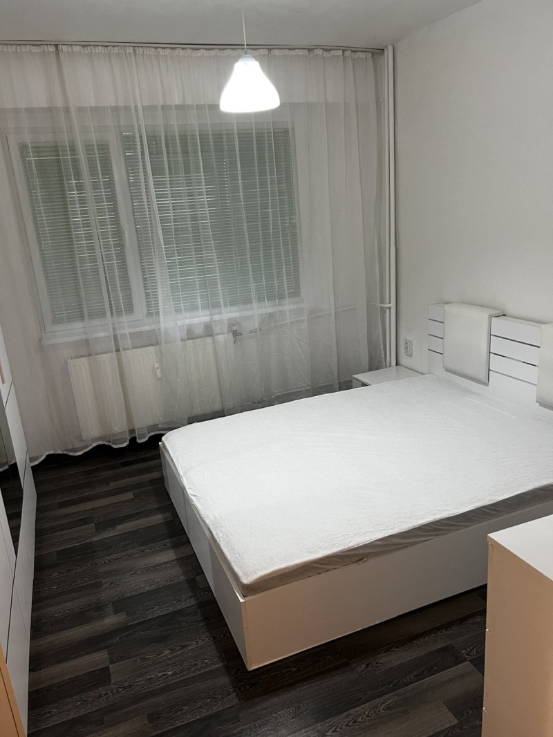 Дава под наем 2-СТАЕН, гр. Плевен, Сторгозия