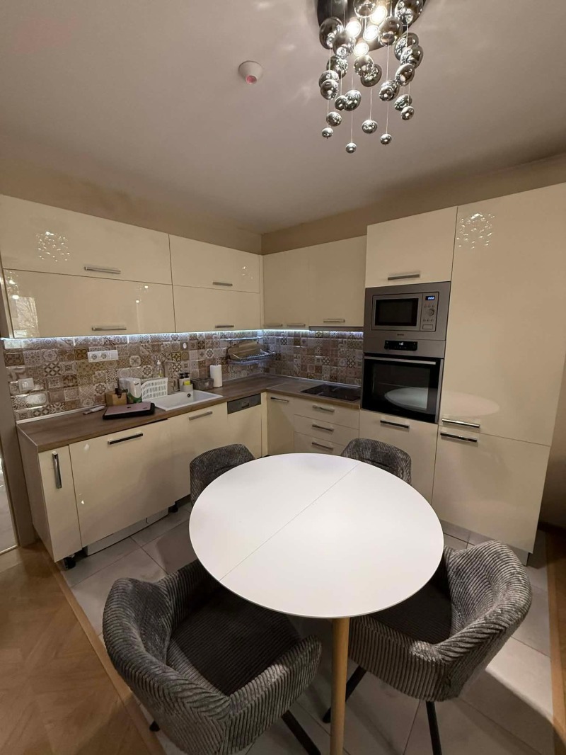 Дава под наем 3-СТАЕН, гр. София, Дианабад, снимка 3 - Апартаменти - 52747612