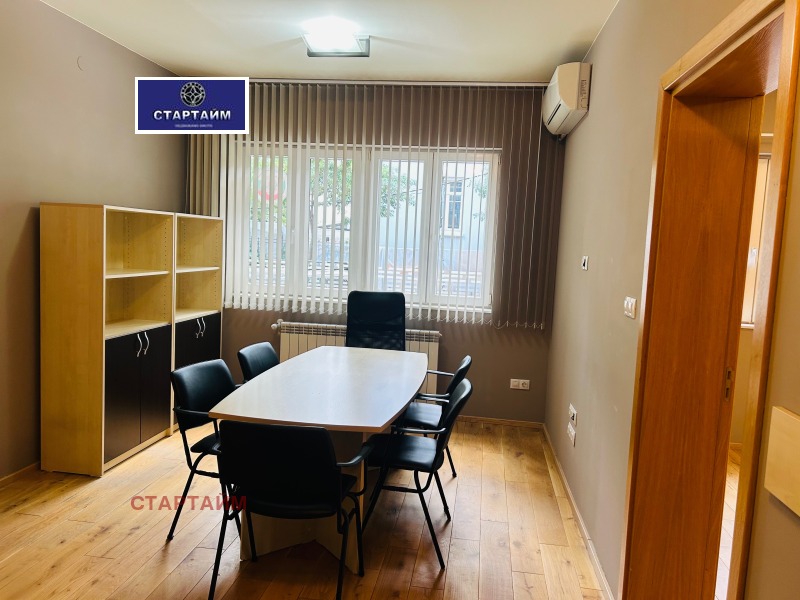Te huur  Kantoor Sofia , Doktorski pametnik , 80 m² | 50743487 - afbeelding [3]