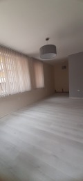 Дава под наем  2-стаен град Търговище , Център , 52 кв.м | 51265000 - изображение [12]