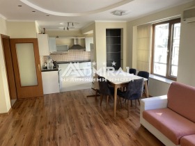 2 bedroom Tsentar, Burgas 1