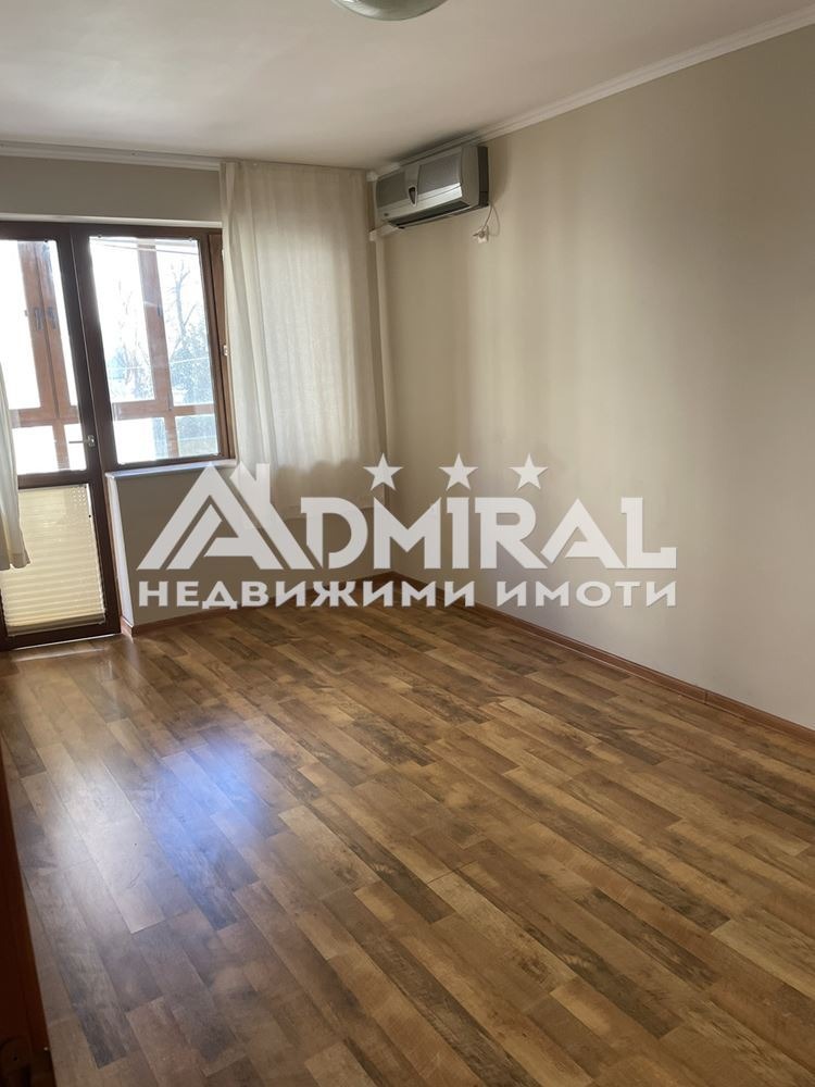 Издаје се  2 спаваће собе Бургас , Центар , 110 м2 | 96908226 - слика [2]