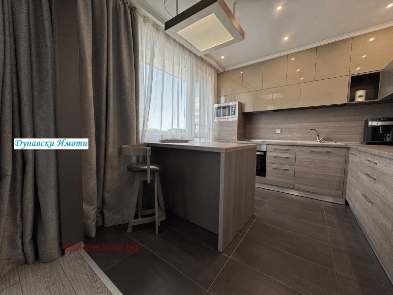 Дава под наем 3-СТАЕН, гр. Русе, Широк център, снимка 3 - Апартаменти - 53254158