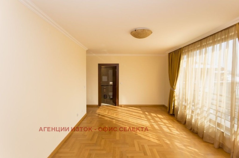 Kiralık  3 yatak odası Sofia , Iztok , 250 metrekare | 59899599 - görüntü [11]