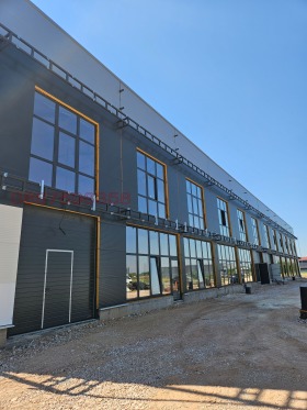 СКЛАД, 1 120 m2
