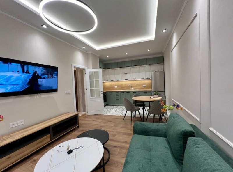 For Rent  1 bedroom Plovdiv , Hristo Smirnenski , 69 sq.m | 70574451
