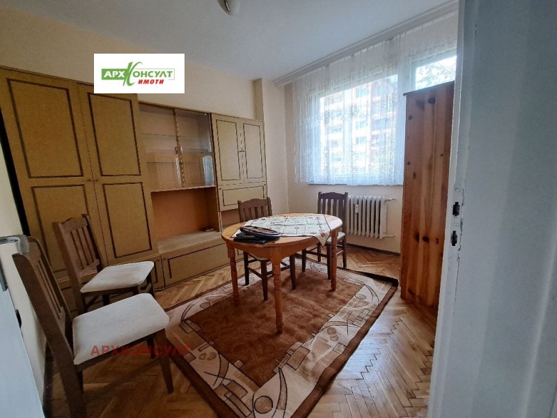 Дава под наем 3-СТАЕН, гр. София, Красно село, снимка 12 - Апартаменти - 52168695