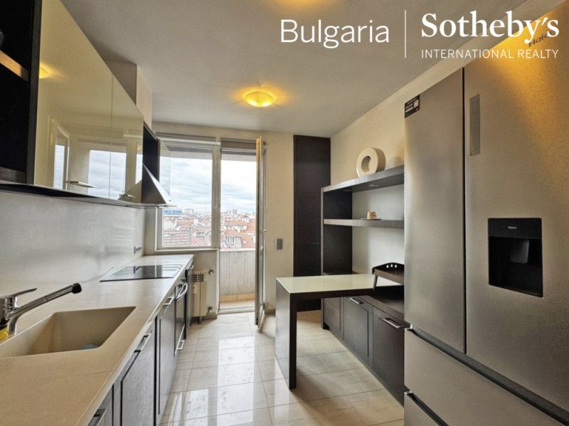 Дава под наем 3-СТАЕН, гр. София, Център, снимка 6 - Апартаменти - 53118397