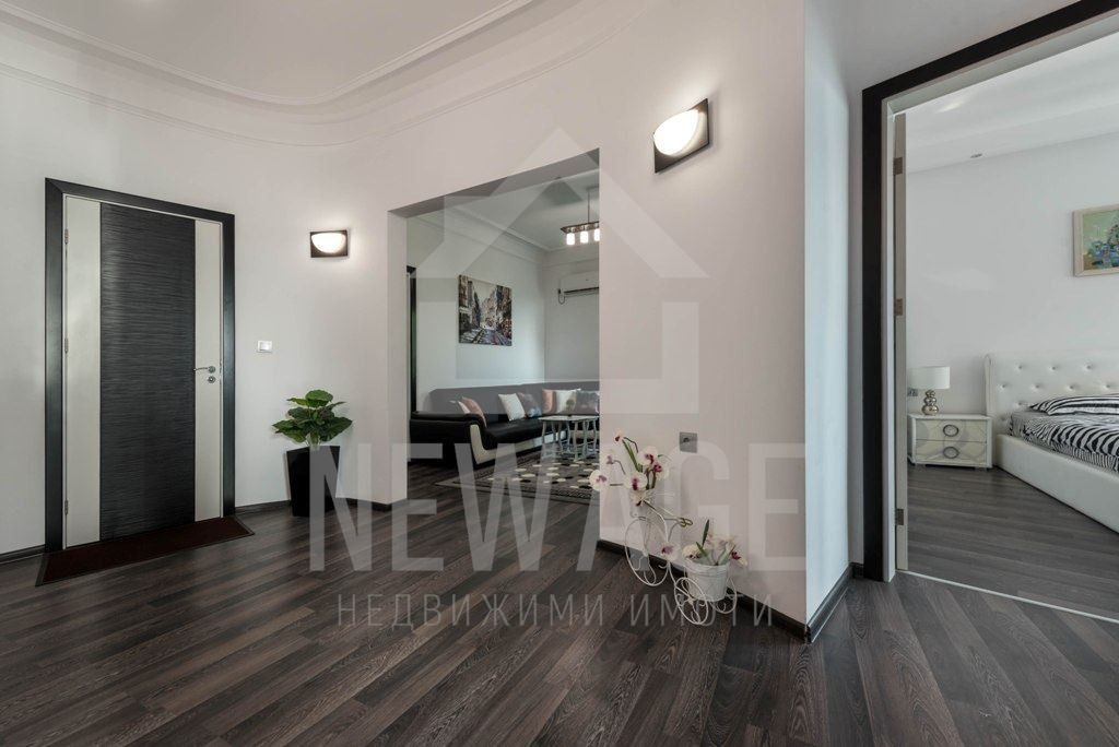 Дава под наем 3-СТАЕН, гр. Варна, Център, снимка 3 - Апартаменти - 53873304