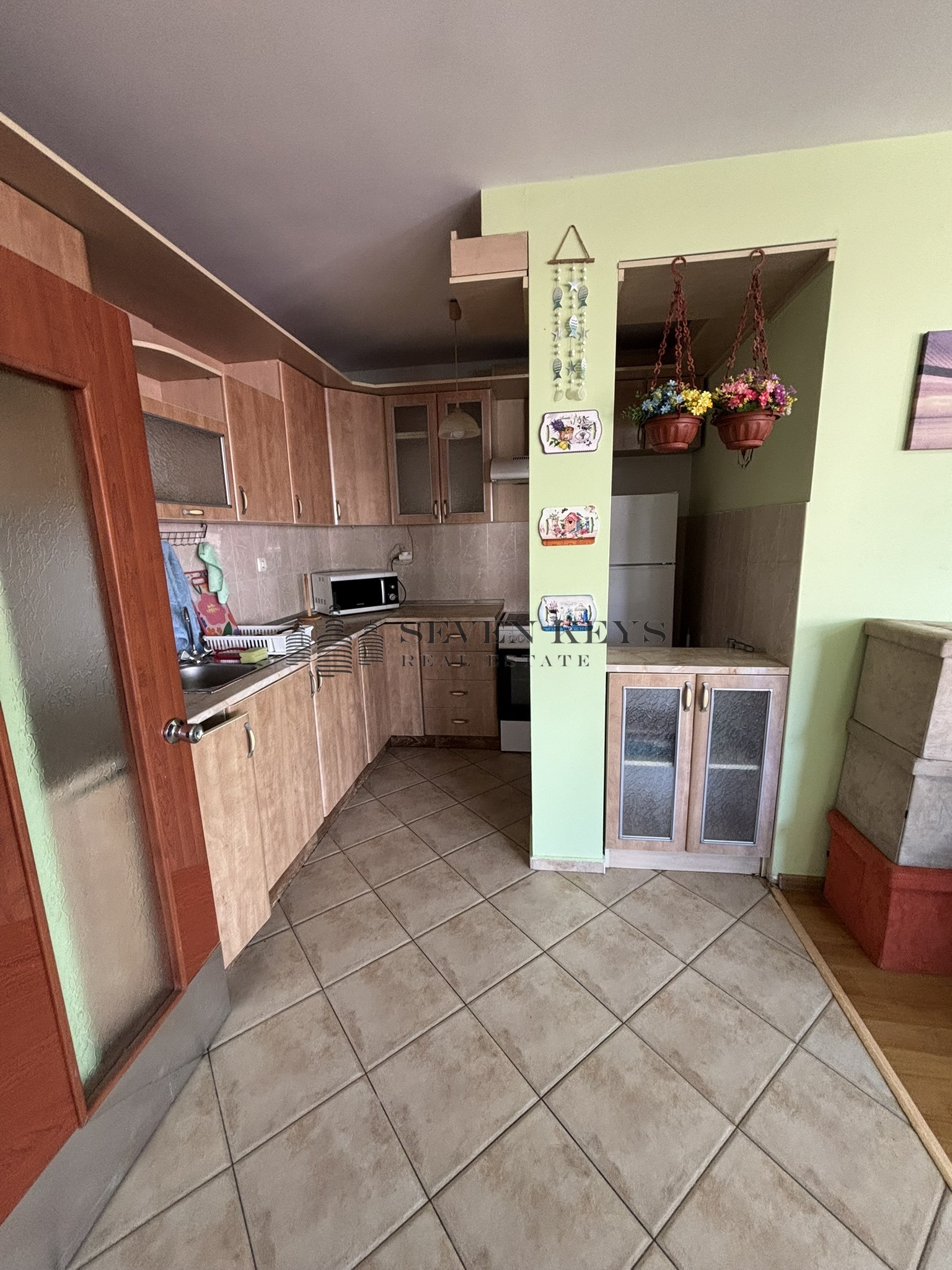 Дава под наем МНОГОСТАЕН, гр. Варна, Център, снимка 5 - Апартаменти - 56164272