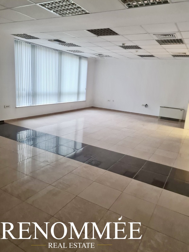 Дава под Наем ОФИС в град София, Център - 100 кв.м / 1 500 € » 2 933.75 лв., РЕНОМЕ НЕДВИЖИМИ ИМОТИ
