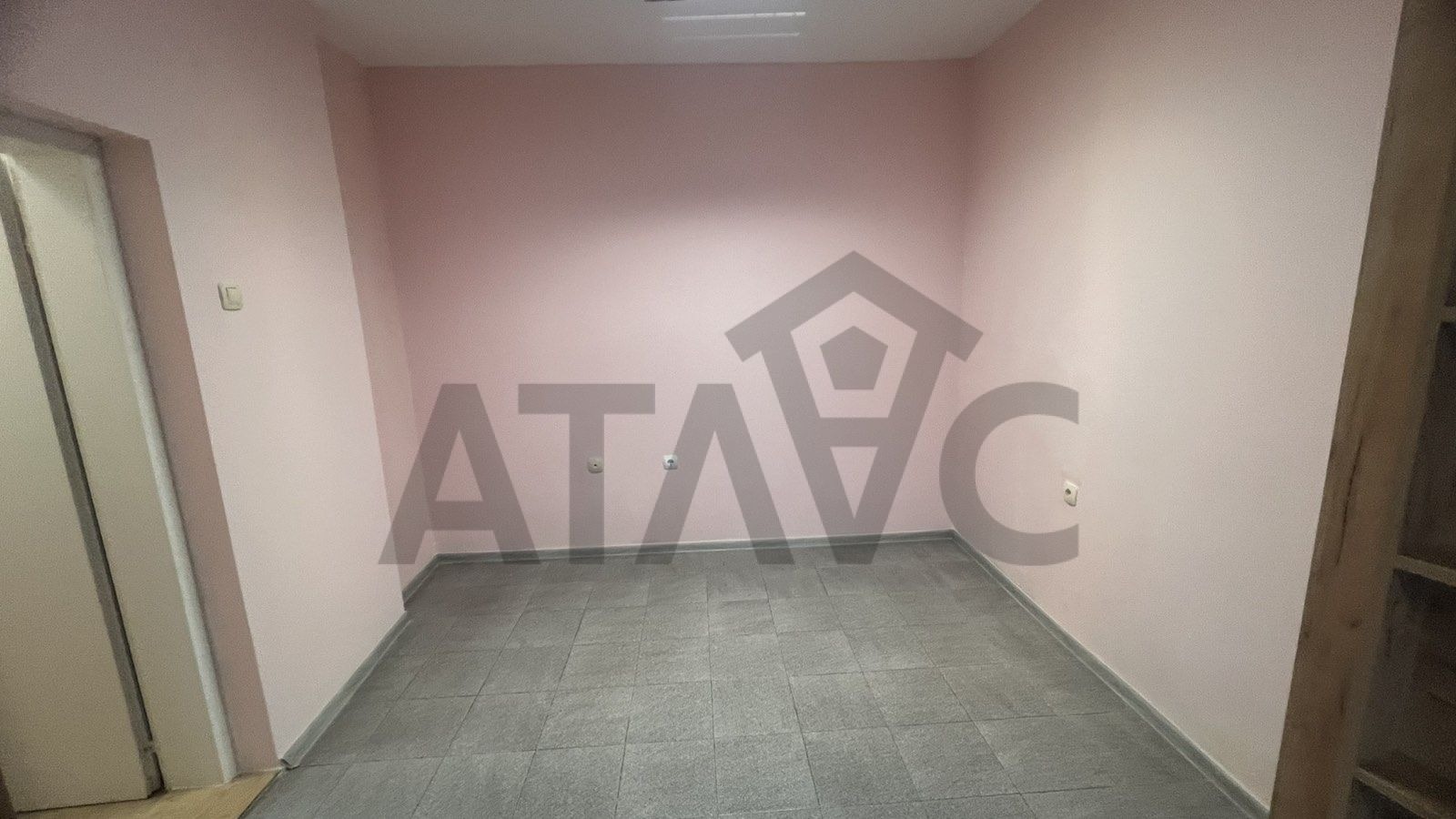 Дава под наем ОФИС, гр. Пловдив, Център