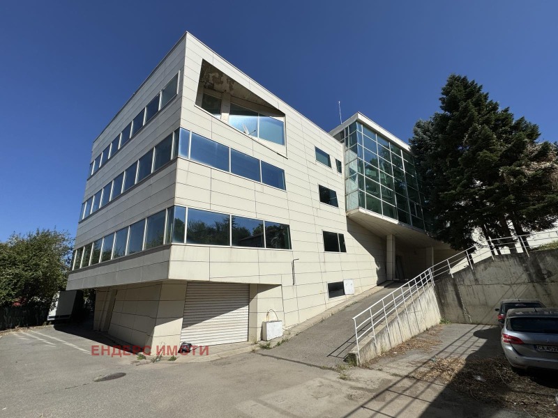 Kiadó  Hivatal Sofia , m-t Gardova glava , 950 négyzetméter | 18356917 - kép [17]