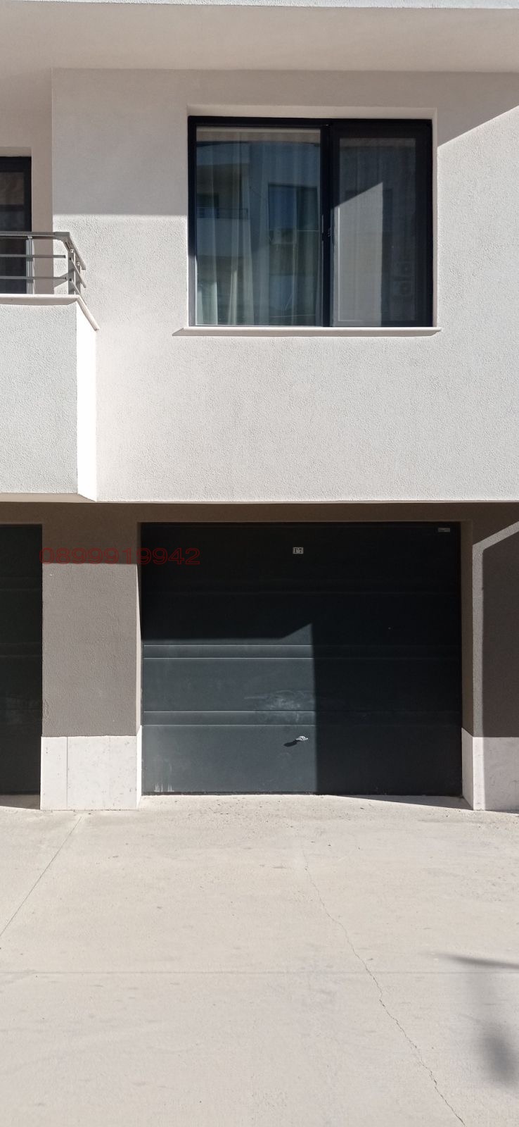 Дава под наем ГАРАЖ, ПАРКОМЯСТО, гр. Пловдив, Южен, снимка 2 - Гаражи и паркоместа - 53603822