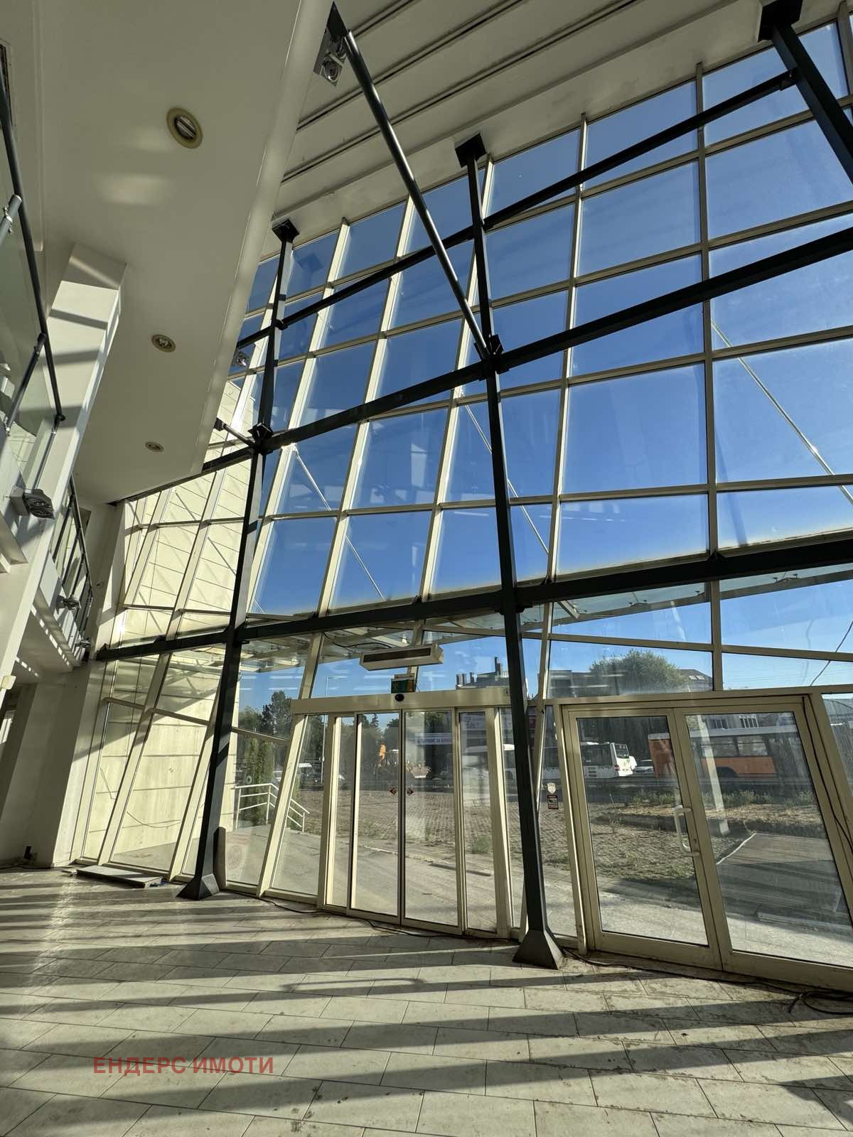 Дава под наем ОФИС, гр. София, м-т Гърдова глава, снимка 5 - Офиси - 53895040