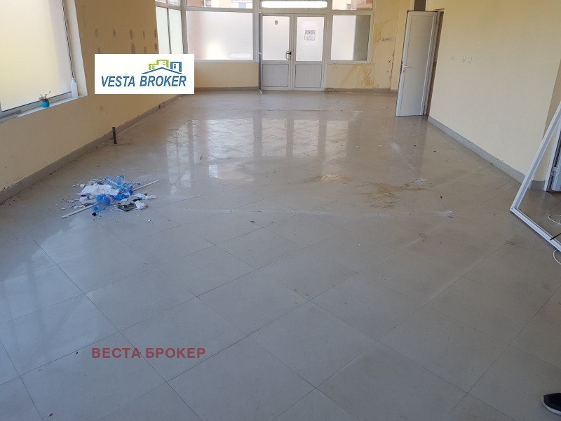 Дава под Наем МАГАЗИН в град Кърджали, Възрожденци - 134 кв.м / 255.65 € » 500 лв., ВЕСТА БРОКЕР