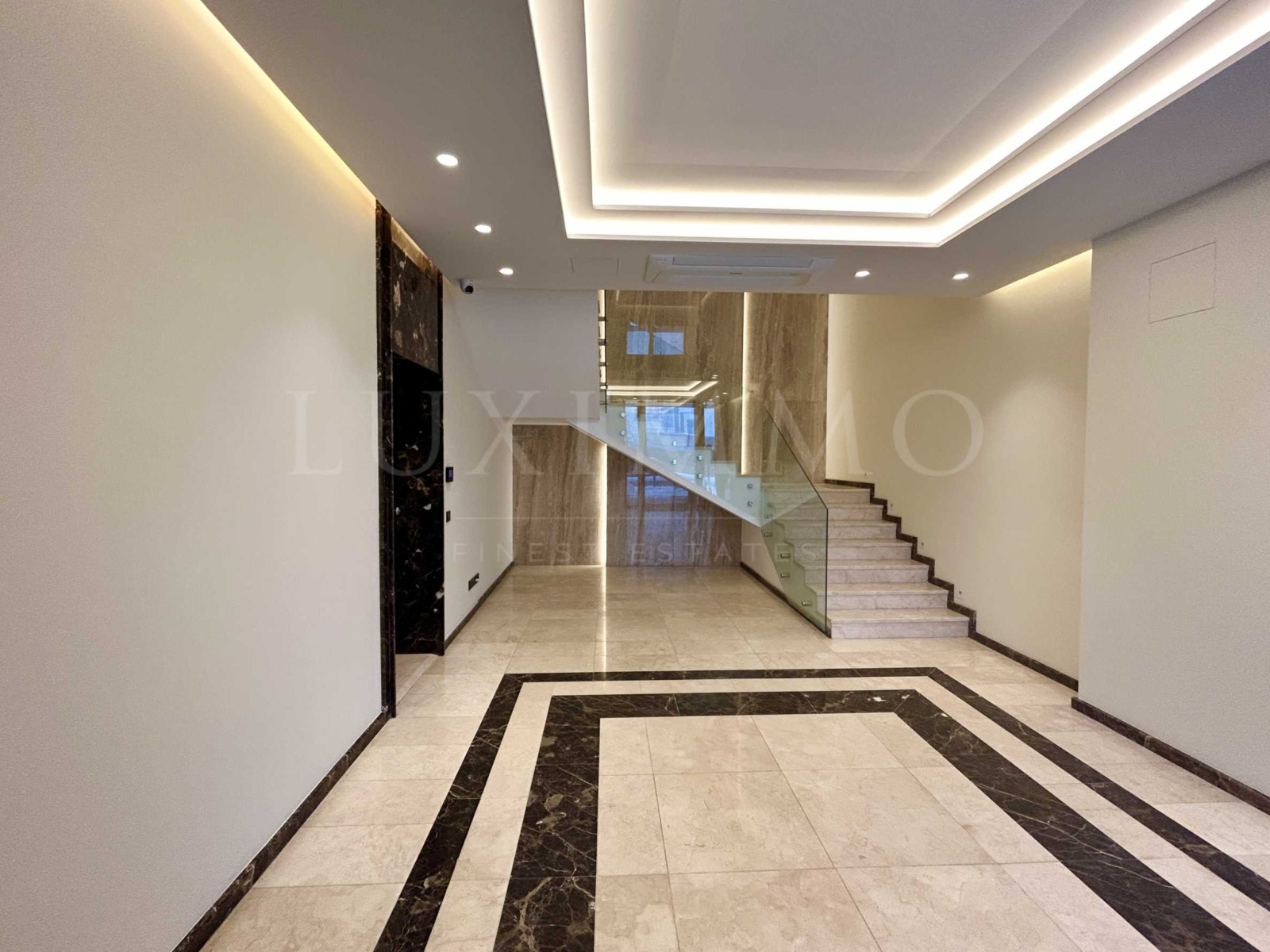 Дава под Наем ОФИС | Imot.bg — изображение 2