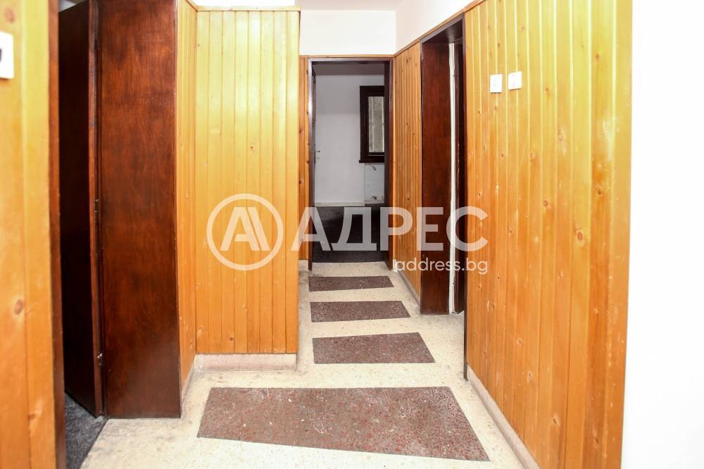 Дава под наем КЪЩА, гр. София, Изток, снимка 17 - Къщи - 54188621