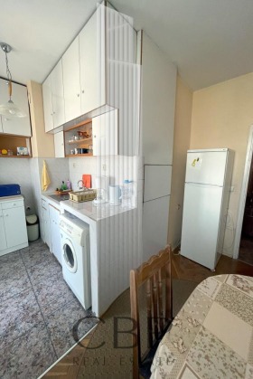 3-стаен град Варна, ВИНС-Червен площад