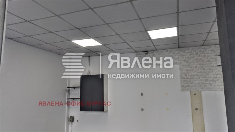 Дава под наем МАГАЗИН, гр. Бургас, Възраждане, снимка 5 - Магазини - 53039074