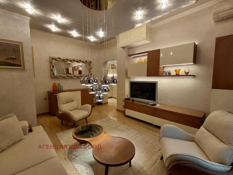 De inchiriat  1 dormitor Sofia , Lozeneț , 66 mp | 37170874