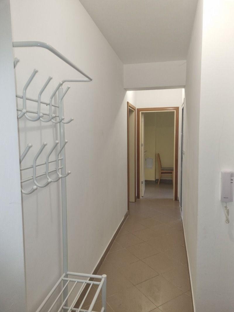 Дава под наем 2-СТАЕН, гр. София, Зона Б-19, снимка 7 - Апартаменти - 52440005