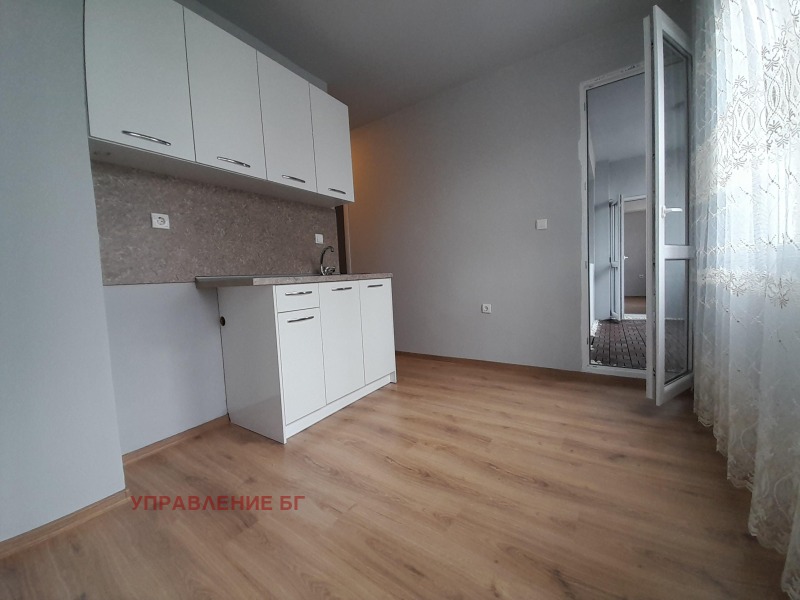 Под наем 3-СТАЕН, град София, Света Троица • 800 лв. • 36859173 — Holmes.bg
