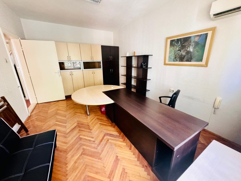 K pronájmu  Kancelář Ruse , Centar , 50 m2 | 18356715 - obraz [4]