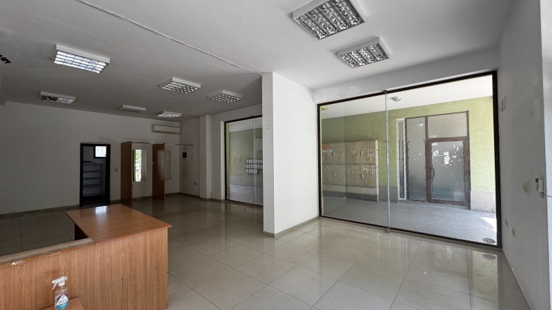 Til leie  Butikk Plovdiv , Jusjen , 87 kvm | 36142432 - bilde [2]