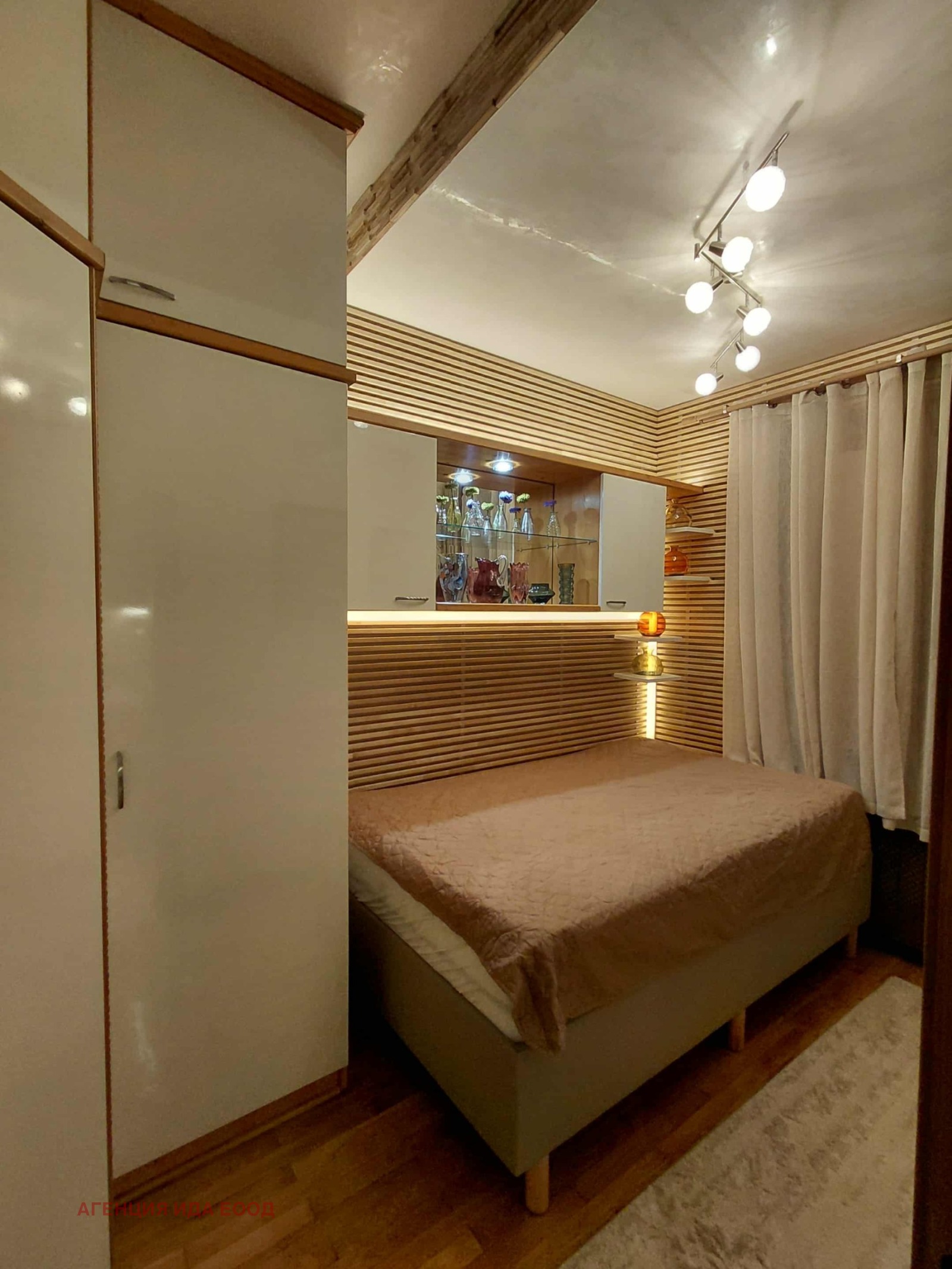 Дава под наем 2-СТАЕН, гр. София, Лозенец, снимка 12 - Апартаменти - 54094757