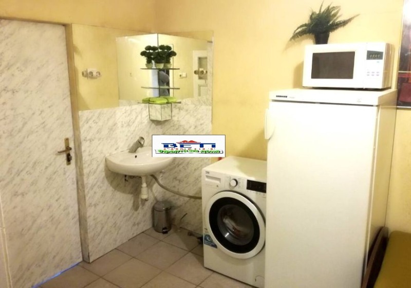 K pronájmu  Pokoj Sofia , Borovo , 20 m2 | 72278121 - obraz [3]
