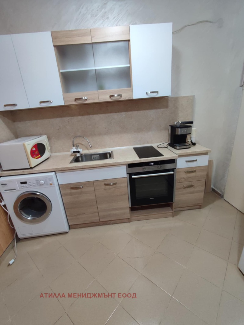 För uthyrning  Studio Plovdiv , Kamenica 1 , 42 kvm | 32897100