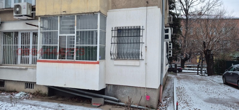 Дава под наем 3-СТАЕН, гр. София, Лозенец, снимка 11 - Апартаменти - 53304239