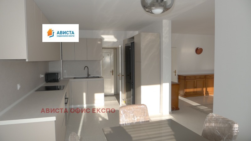 Дава под наем 4-СТАЕН, гр. София, Гео Милев, снимка 7 - Апартаменти - 53187124