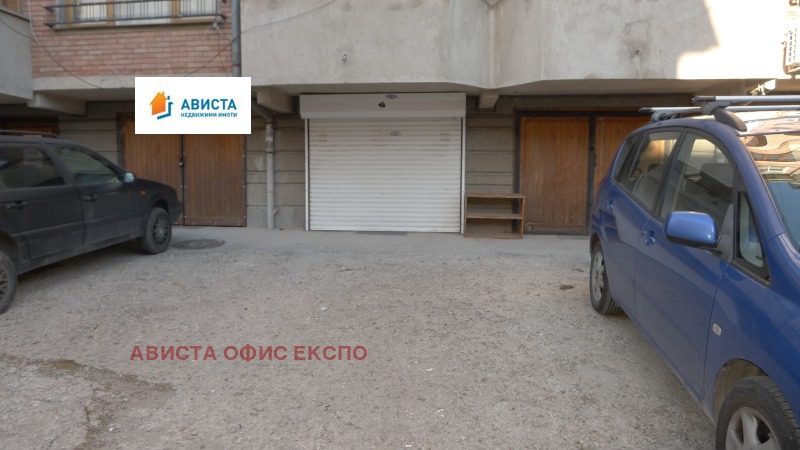 Дава под наем 4-СТАЕН, гр. София, Гео Милев, снимка 15 - Апартаменти - 53187124