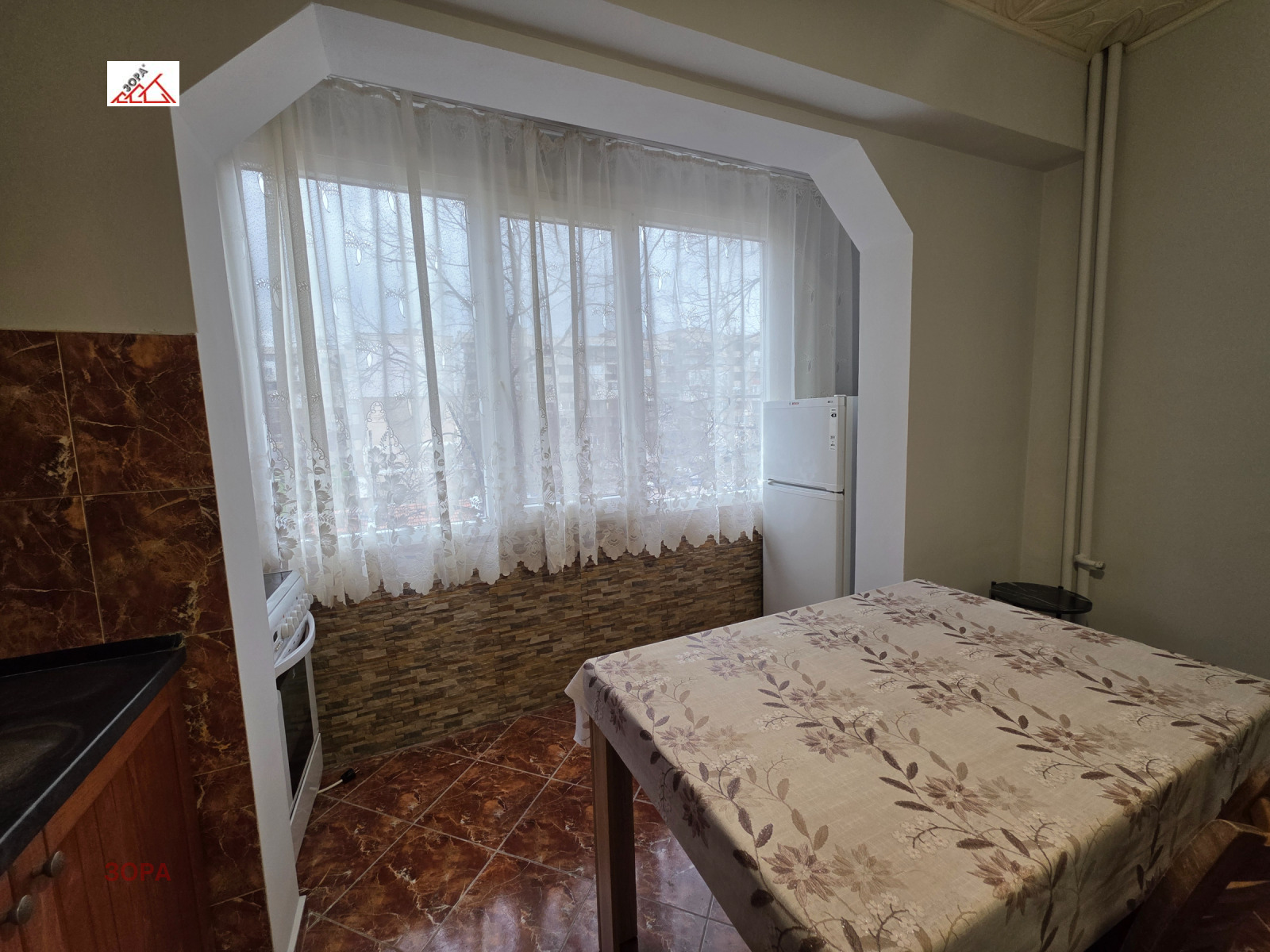 Дава под наем 2-СТАЕН, гр. Враца, Дъбника, снимка 2 - Апартаменти - 53901417