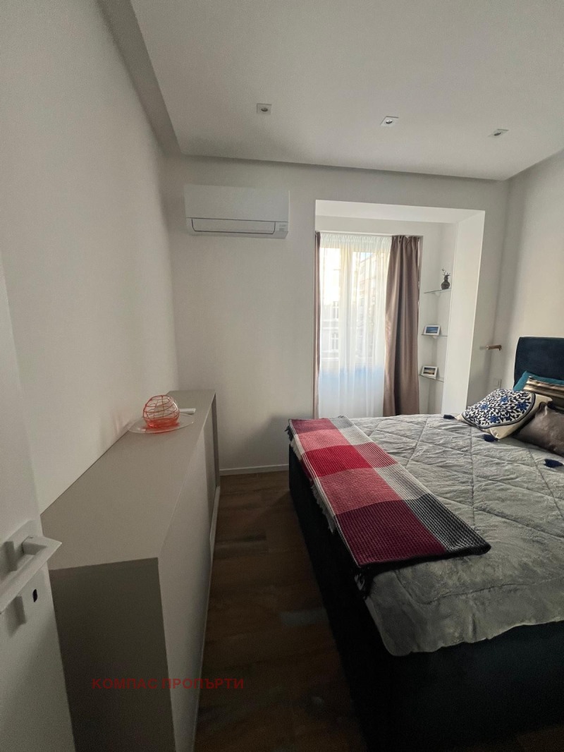 Дава под наем 2-СТАЕН, гр. София, Център, снимка 3 - Апартаменти - 53041477