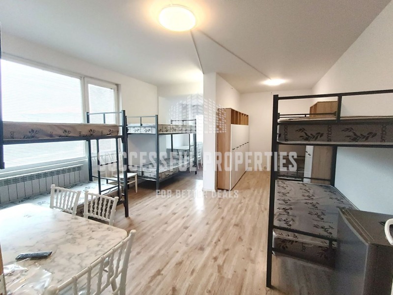 En renta  Hotel Sofia , Obelya , 350 metros cuadrados | 44618640