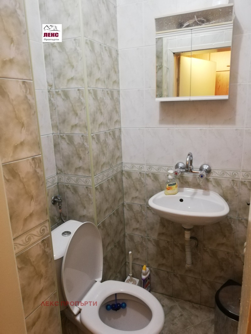 Дава под наем 3-СТАЕН, гр. София, Лагера, снимка 12 - Апартаменти - 52953106