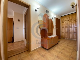 2 chambres Darvenitsa, Sofia 6