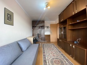 2 bedroom Darvenitsa, Sofia 11